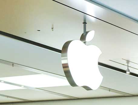 Apple Store Logo